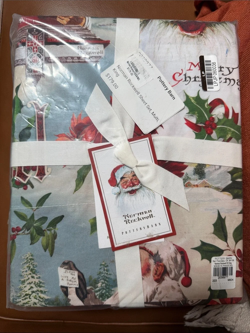 Pottery Barn Norman Rockwell Holiday Sheet Set - Red, Green, Blue, Cream